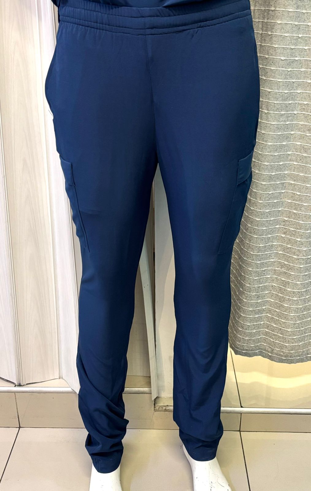 Pantalón Quirúrgico Hombre azul marino tono 3 FW