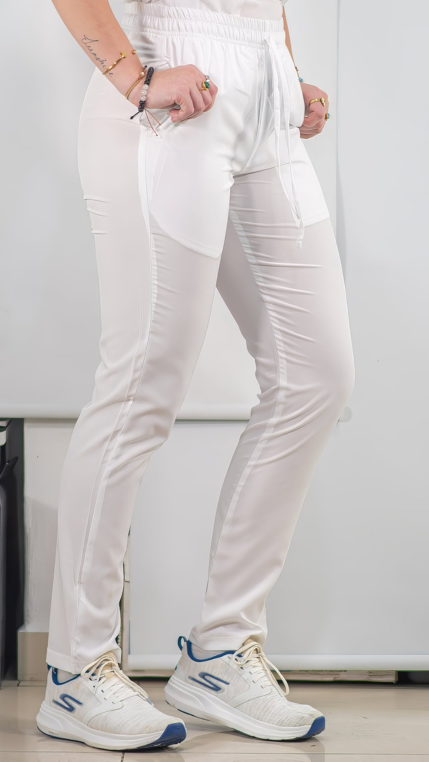 Pantalón Quirúrgico 2 Bolsas Estilo 600 Blanco Mujer F.W