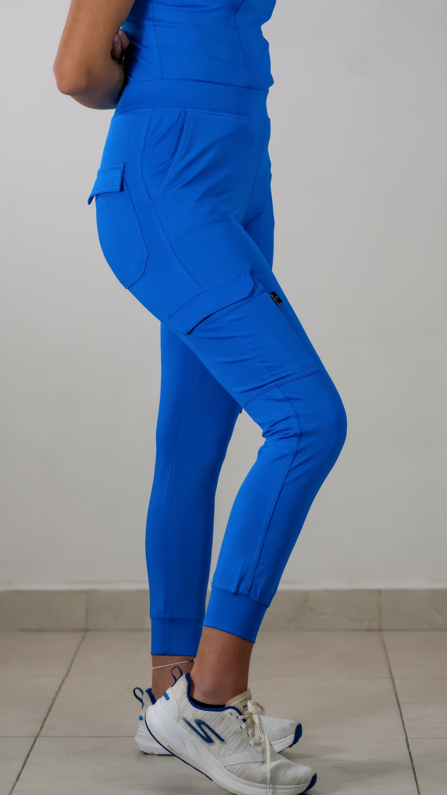 Jogger Quirurgico 901 Turquesa Mujer Super Stretch