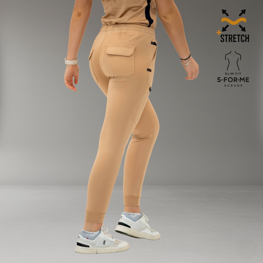 Uniforme clínico de enfermería mujer