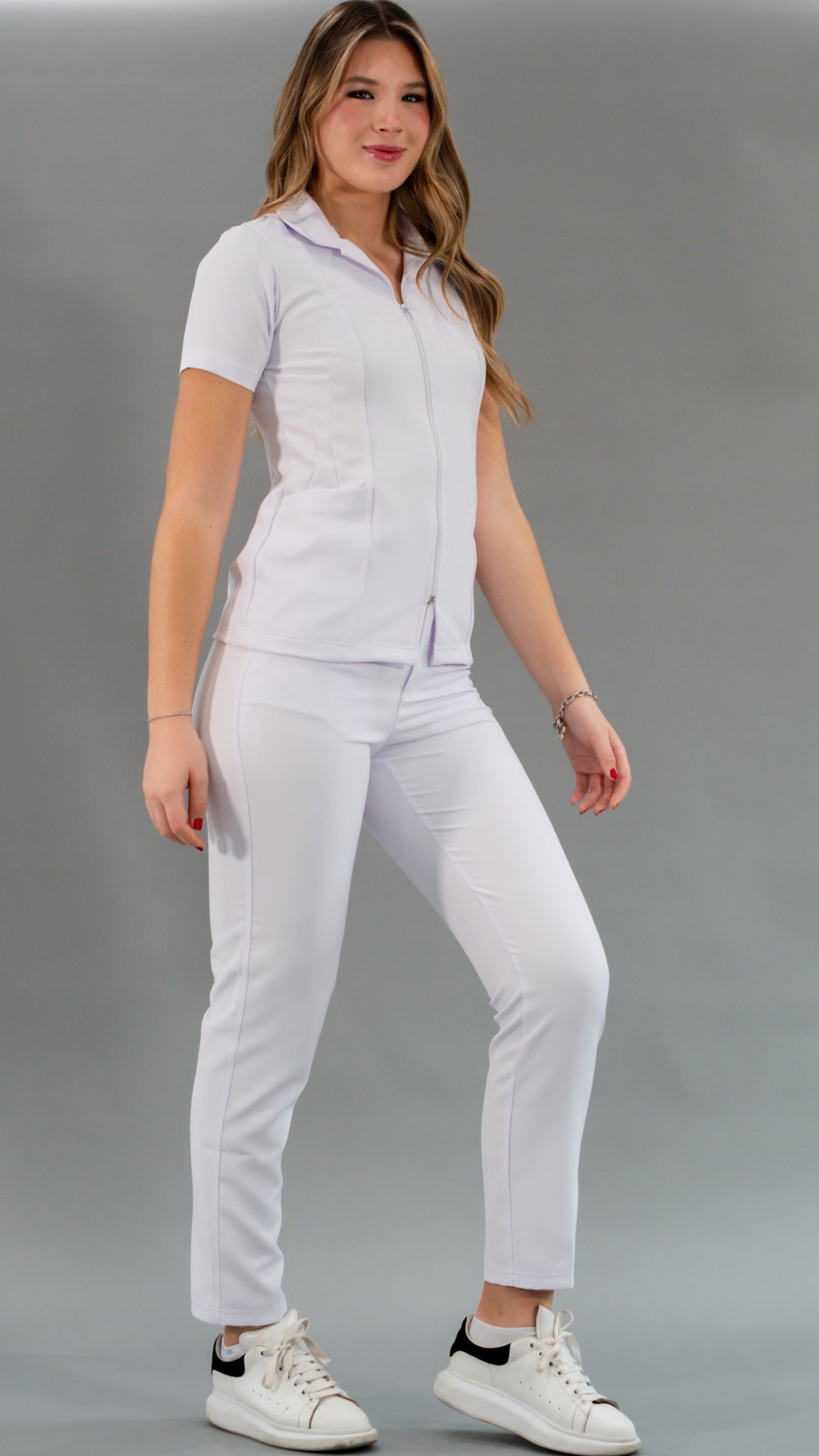 Filipina Pure White Stretch Cuello Sport Manga Corta Dama, Antifluido