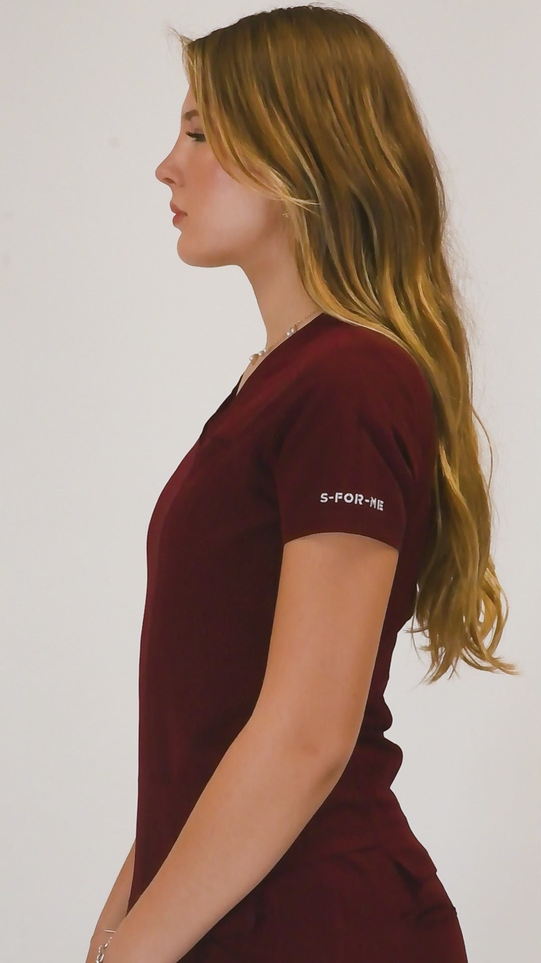 Pantalón 300 Quirúrgico Unisex Vino Antifluido  Relax Scrubs